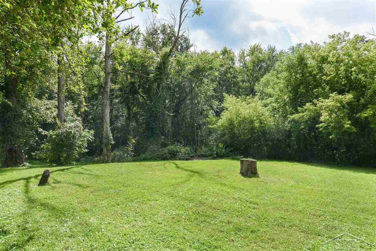5645 Midland Road Freeland, MI 48623 - Photo 19 of 20 50020261-18.JPG