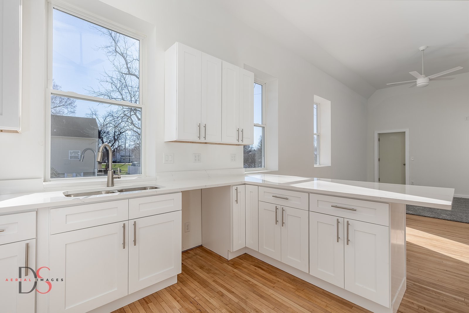 130 West Scott Street Seneca, IL 61360 - Photo 11 of 22