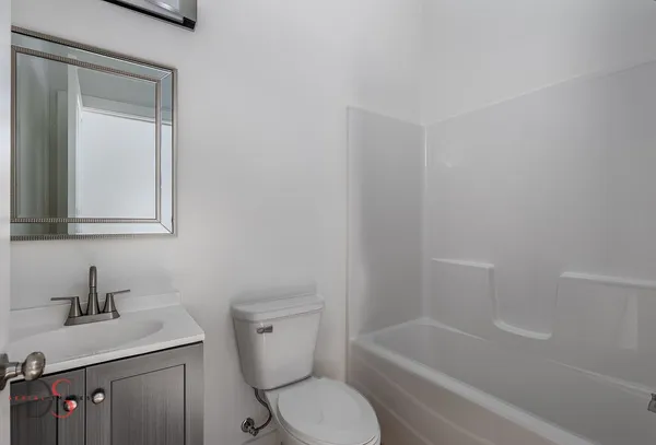 $269,000 | 130 West Scott Street, Seneca, IL 61360