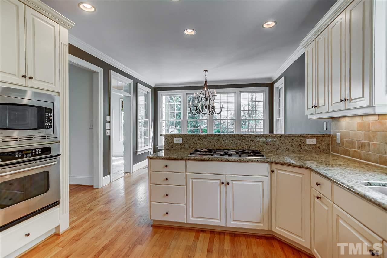 2306 Byrd Street Raleigh, NC 27608 - Photo 11 of 30