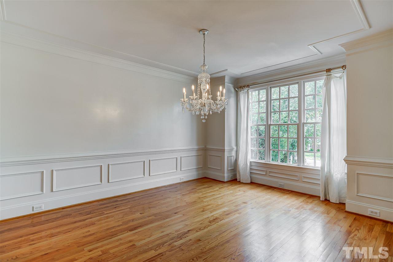 2306 Byrd Street Raleigh, NC 27608 - Photo 5 of 30