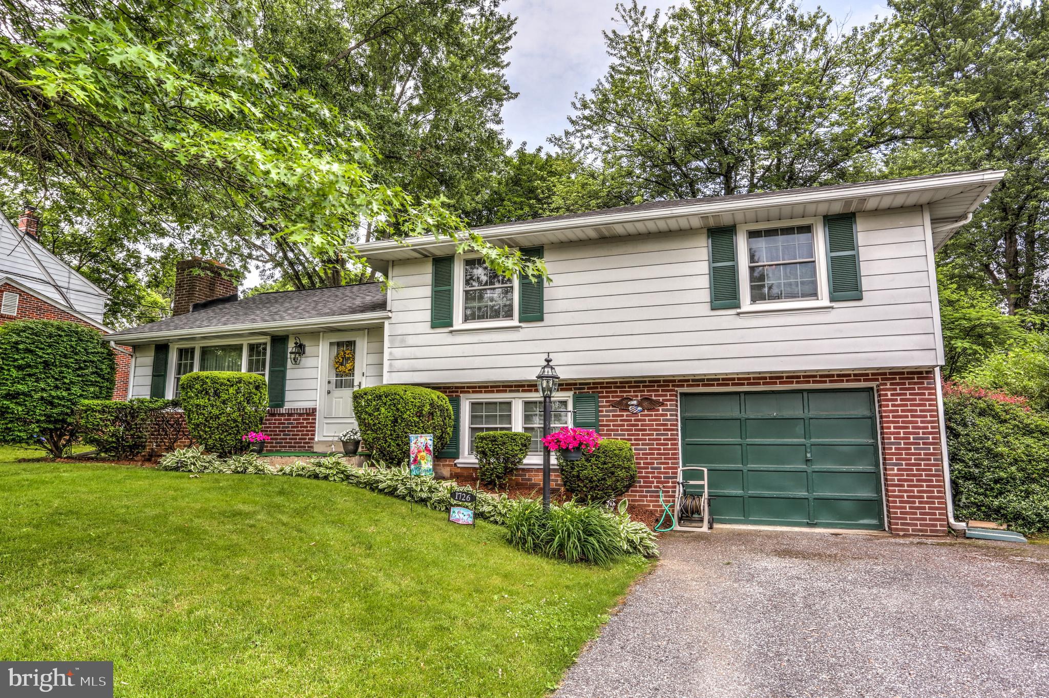 1726 Sammar Road Lancaster, PA 17601 - Photo 4 of 50