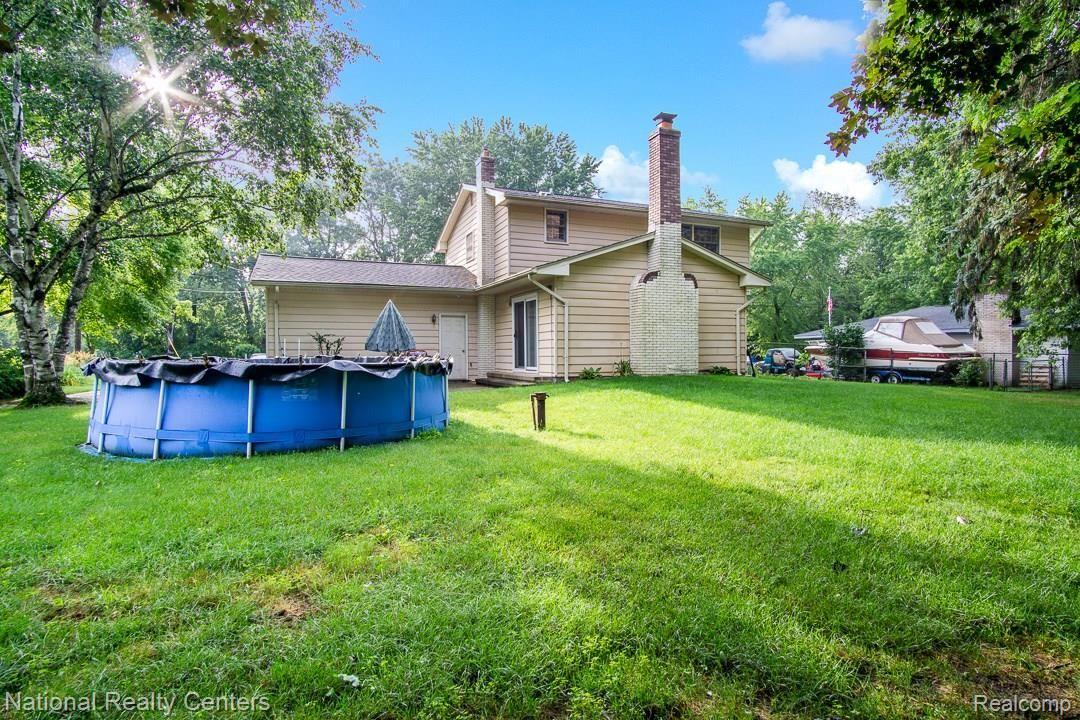 4468 Rohr Road Clarkston, MI 48348 - Photo 35 of 35 4468-Rohr-035.jpg