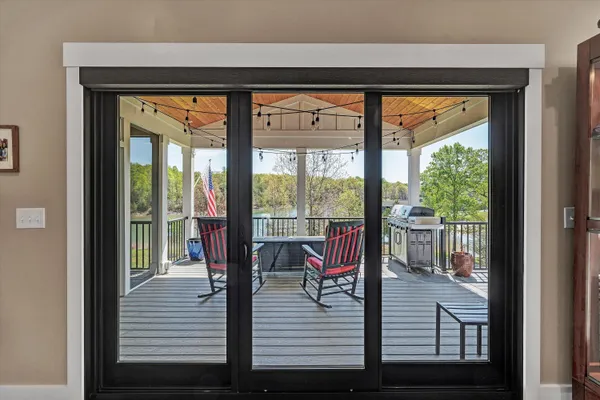 $1,350,000 | 1112 Coves End Road, Huddleston, VA 24104