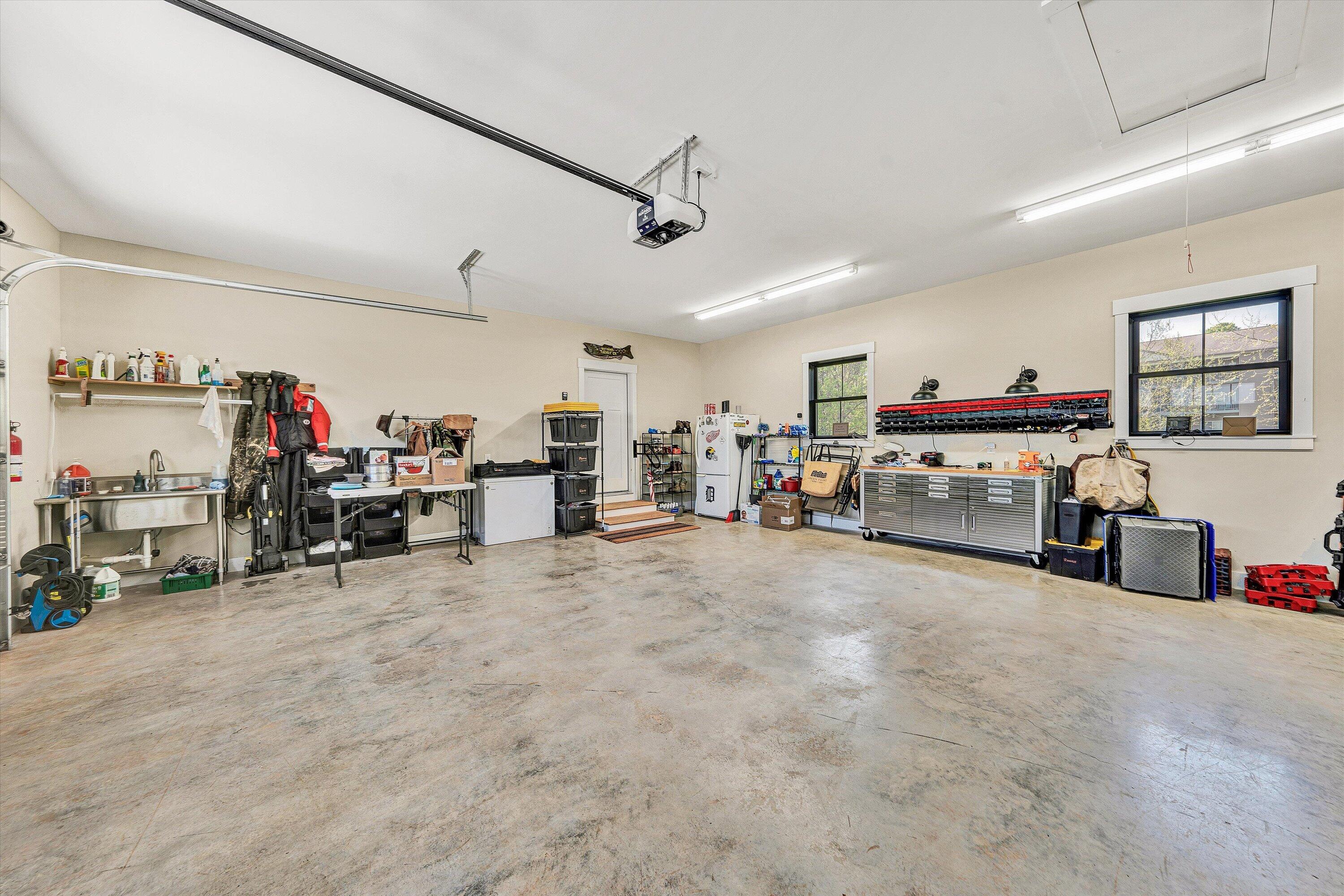 1112 Coves End Road Huddleston, VA 24104 - Photo 45 of 84 32-DSC00070