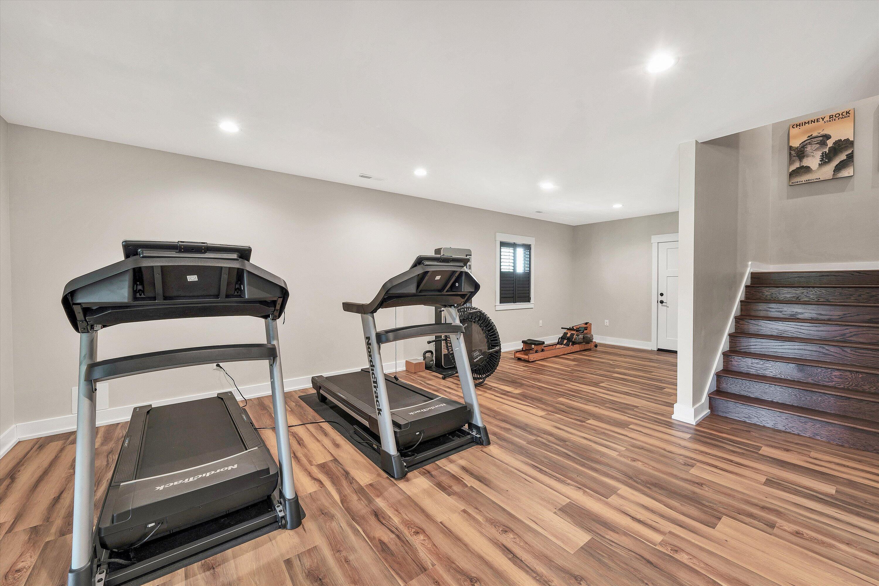 1112 Coves End Road Huddleston, VA 24104 - Photo 48 of 84 41-DSC00115