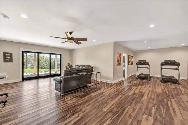 $1,350,000 | 1112 Coves End Road, Huddleston, VA 24104