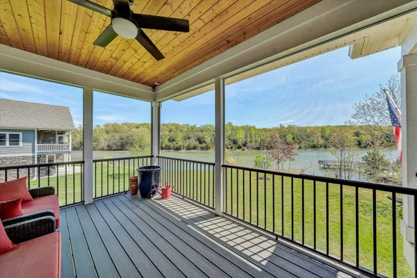 $1,350,000 | 1112 Coves End Road, Huddleston, VA 24104