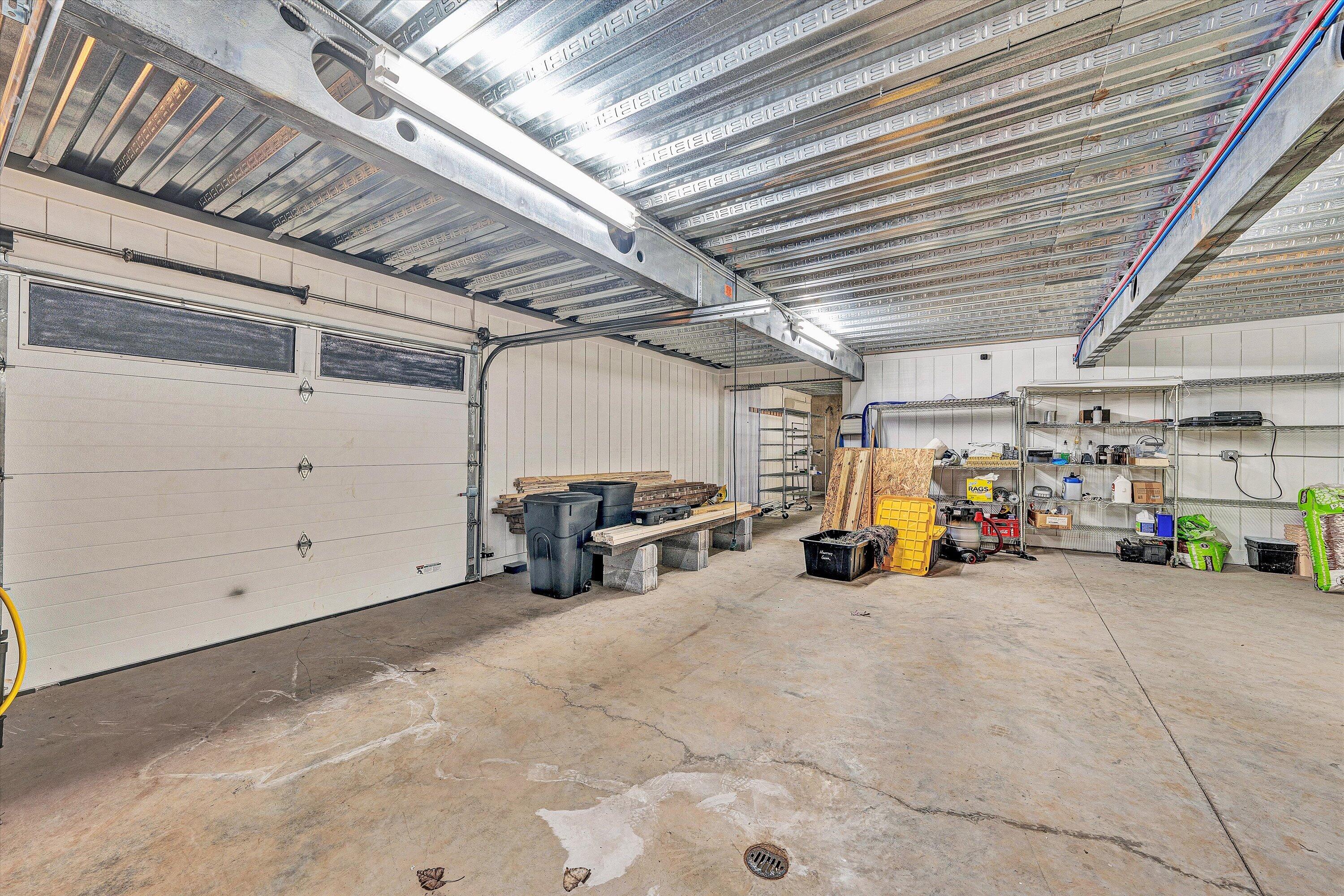 1112 Coves End Road Huddleston, VA 24104 - Photo 63 of 84 56-DSC00160