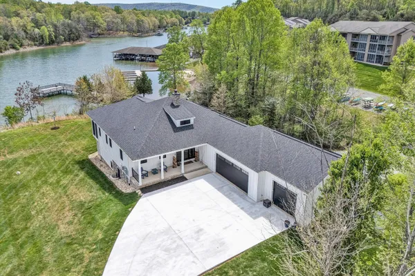 $1,350,000 | 1112 Coves End Road, Huddleston, VA 24104