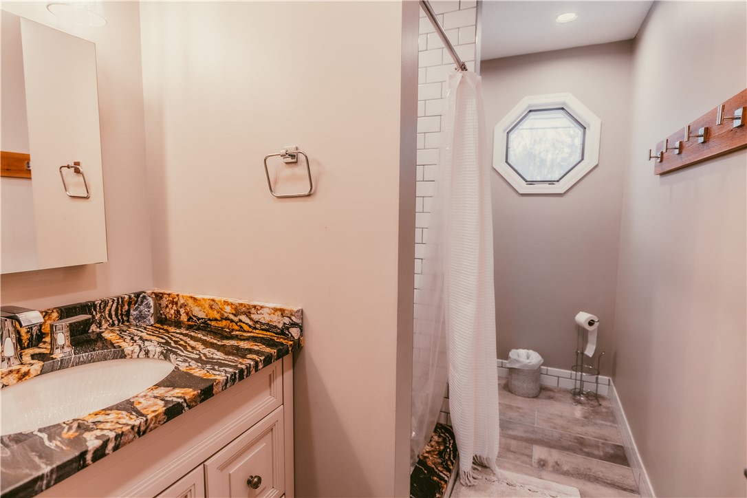 1385 Island Cottage Road Greece, NY 14612 - Photo 11 of 32