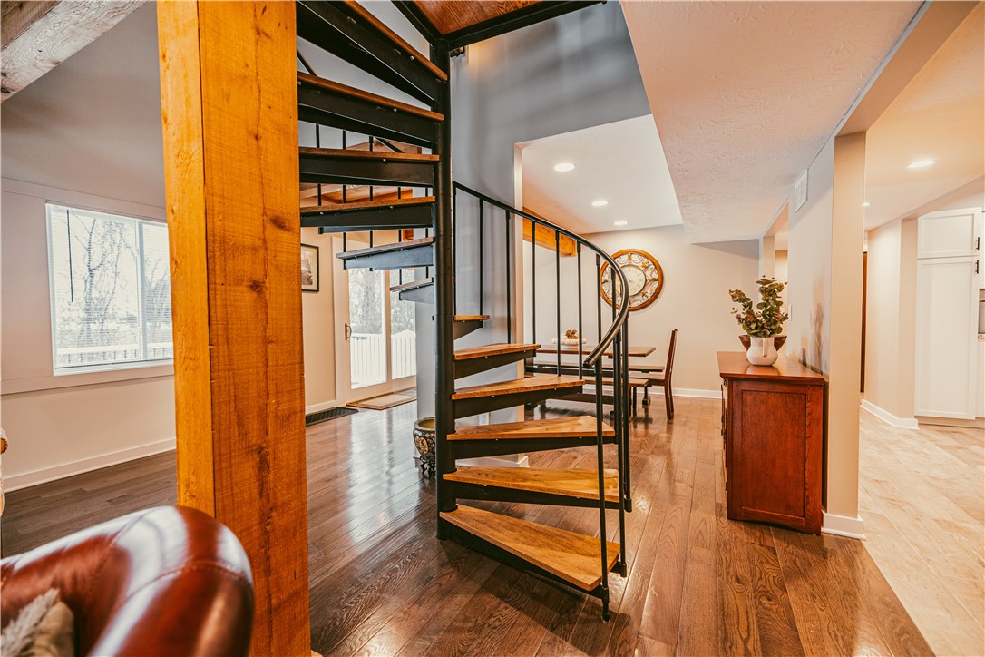 1385 Island Cottage Road Greece, NY 14612 - Photo 12 of 32