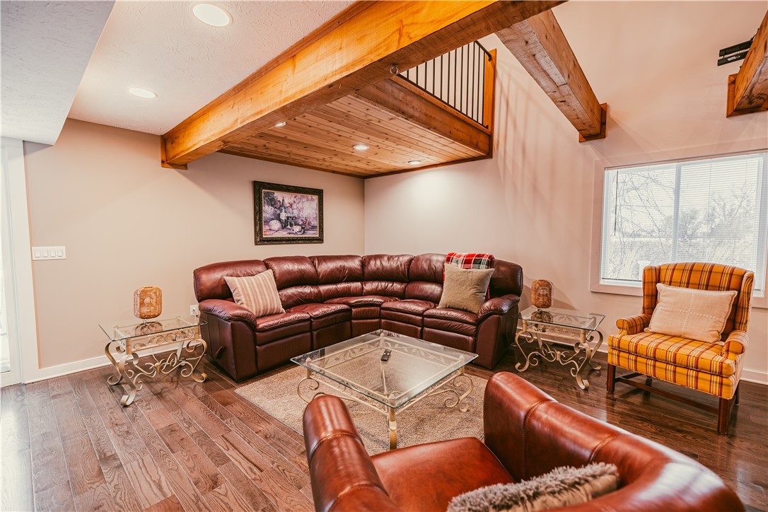 1385 Island Cottage Road Greece, NY 14612 - Photo 7 of 32