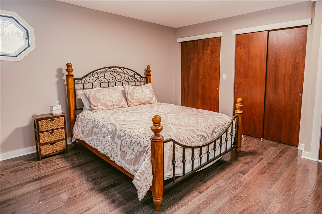 1385 Island Cottage Road Greece, NY 14612 - Photo 9 of 32