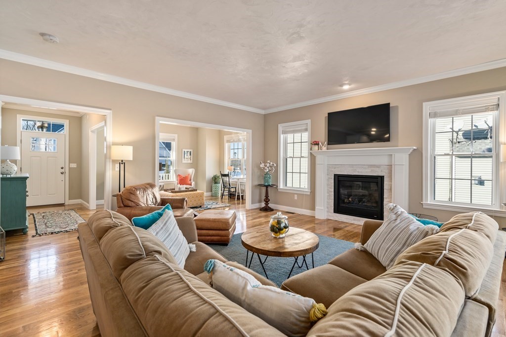 54 Jordan Road Holden, MA 01520 - Photo 12 of 37 Gallery Image 12