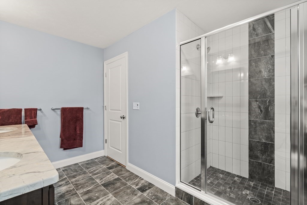 54 Jordan Road Holden, MA 01520 - Photo 28 of 37 Gallery Image 28