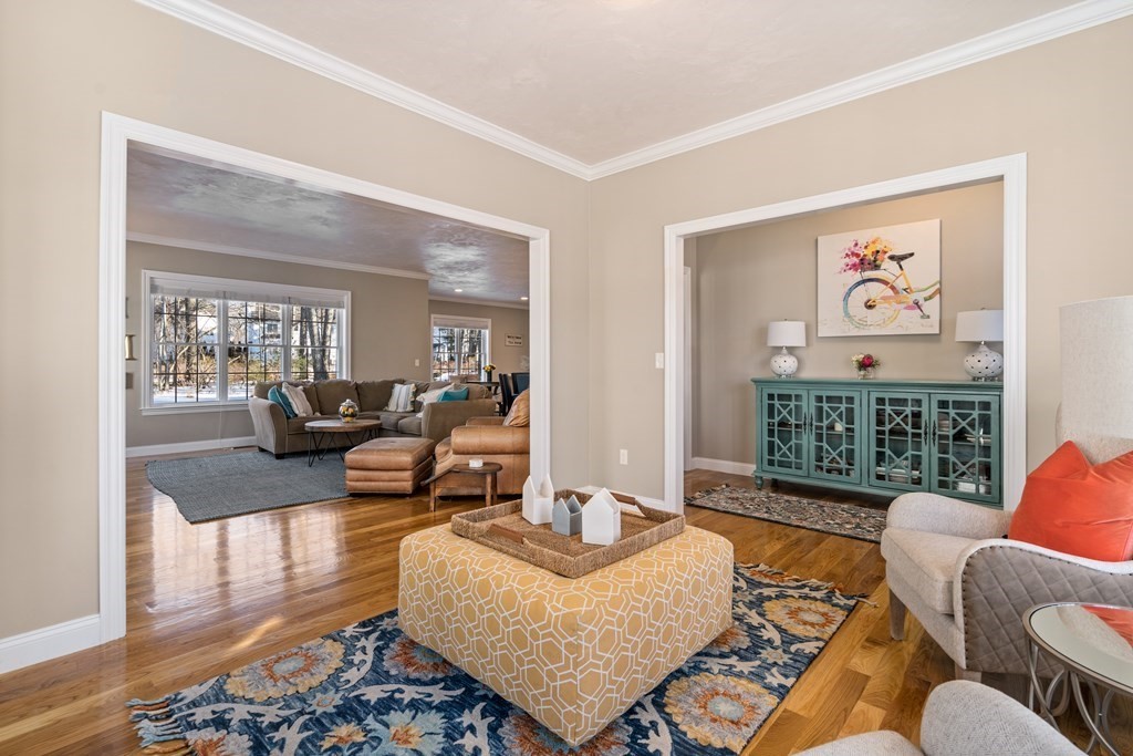 54 Jordan Road Holden, MA 01520 - Photo 8 of 37 Gallery Image 8