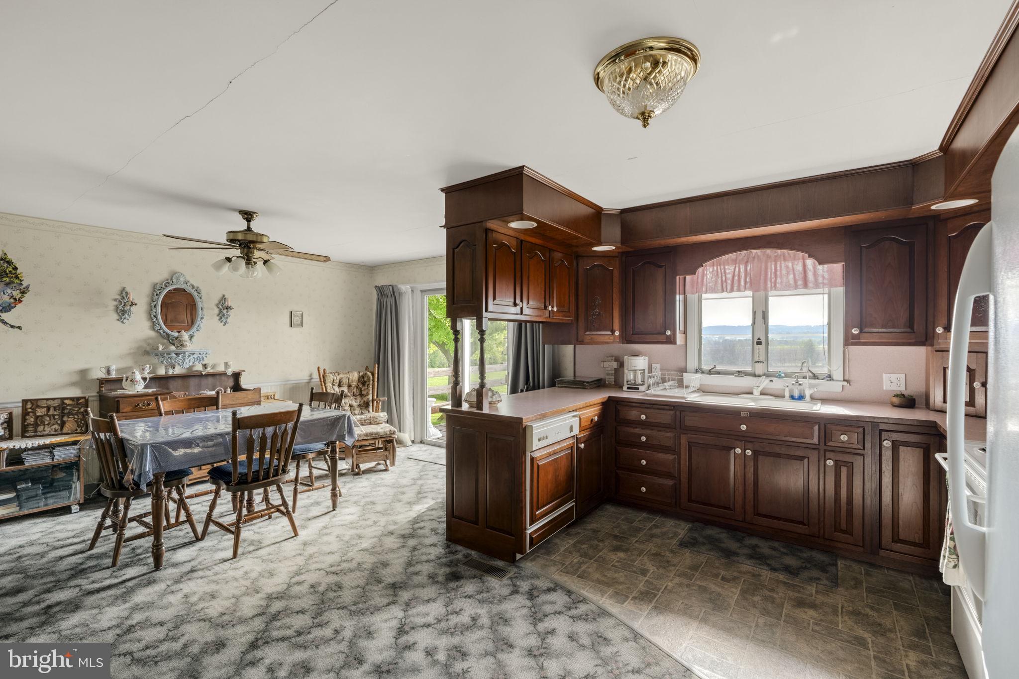 1041 Springville Road East Earl, PA 17519 - Photo 34 of 71