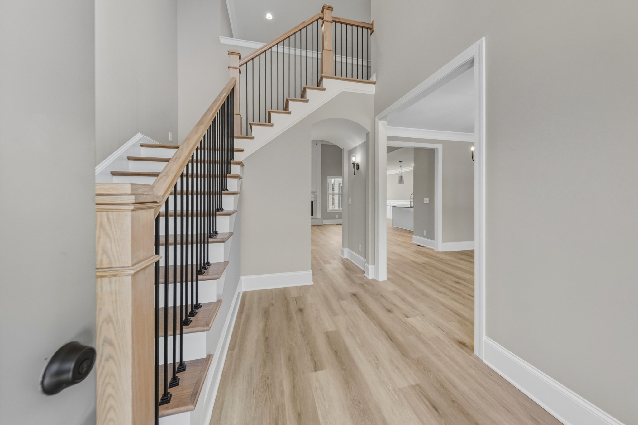 1675 Sulphur College Road Hartsville, TN 37074 - Photo 3 of 42 a view of entryway with wooden floor