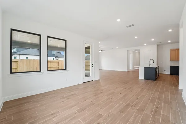 $499,990 | 16231 Sheridan River Trail, Conroe, TX 77302