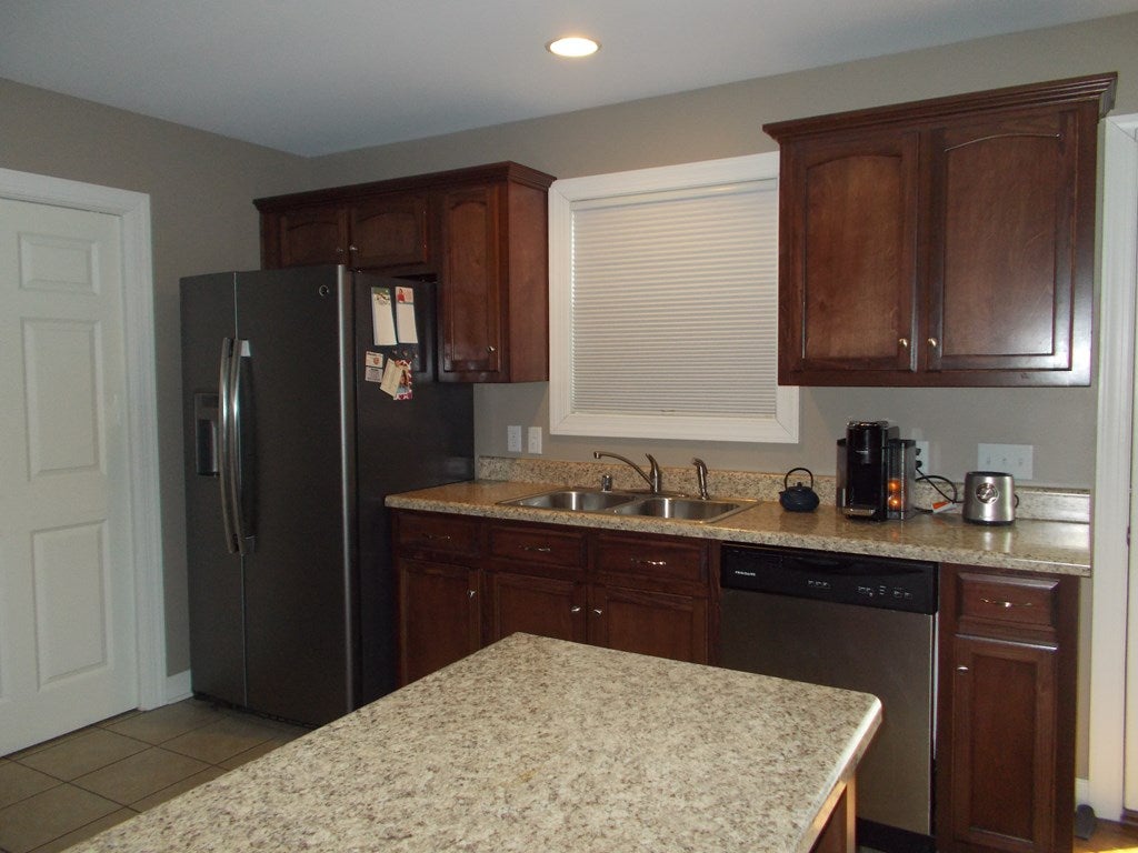 266 Jared Tyler Road Glasgow, KY 42141 - Photo 6 of 19 Gallery Image 6