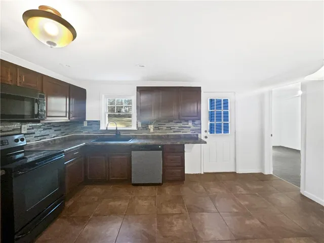 $222,000 | 9314 East 68 Terrace, Raytown, MO 64133