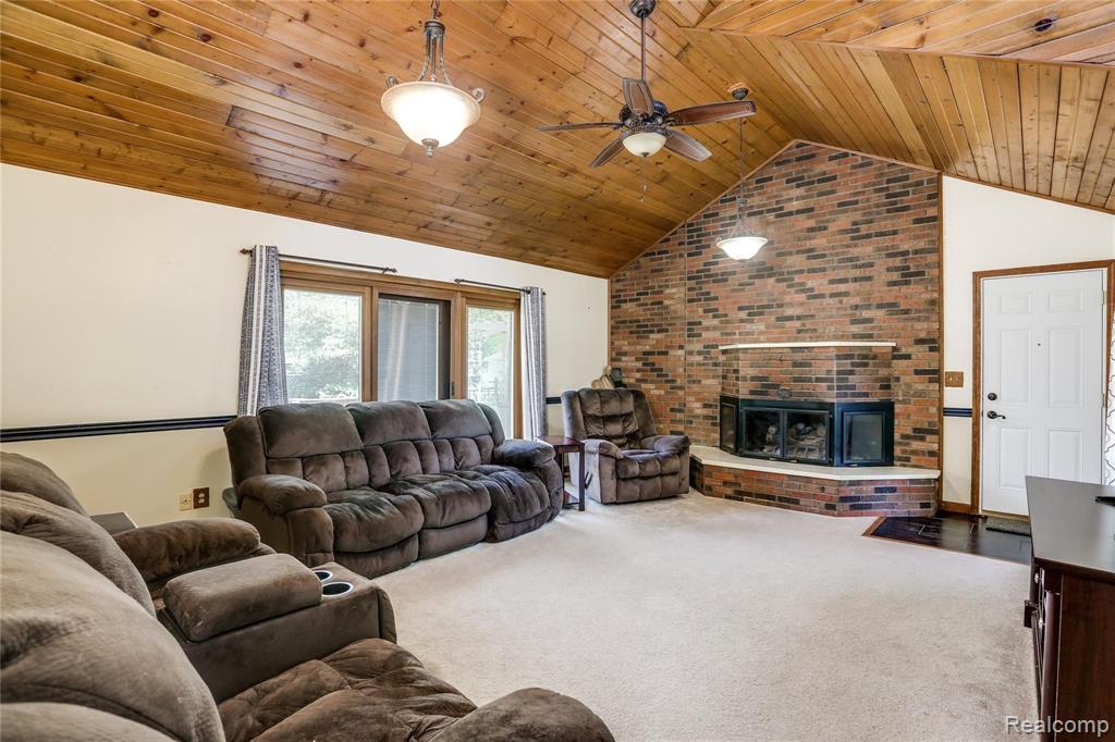 5134 East Dunbar Road Monroe, MI 48161 - Photo 8 of 36