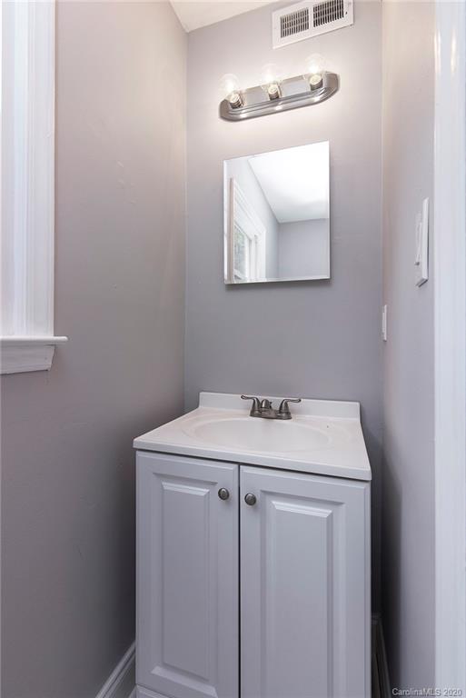 5720 Lawrence Orr Road Charlotte, NC 28212 - Photo 12 of 19 a utility room with a sink