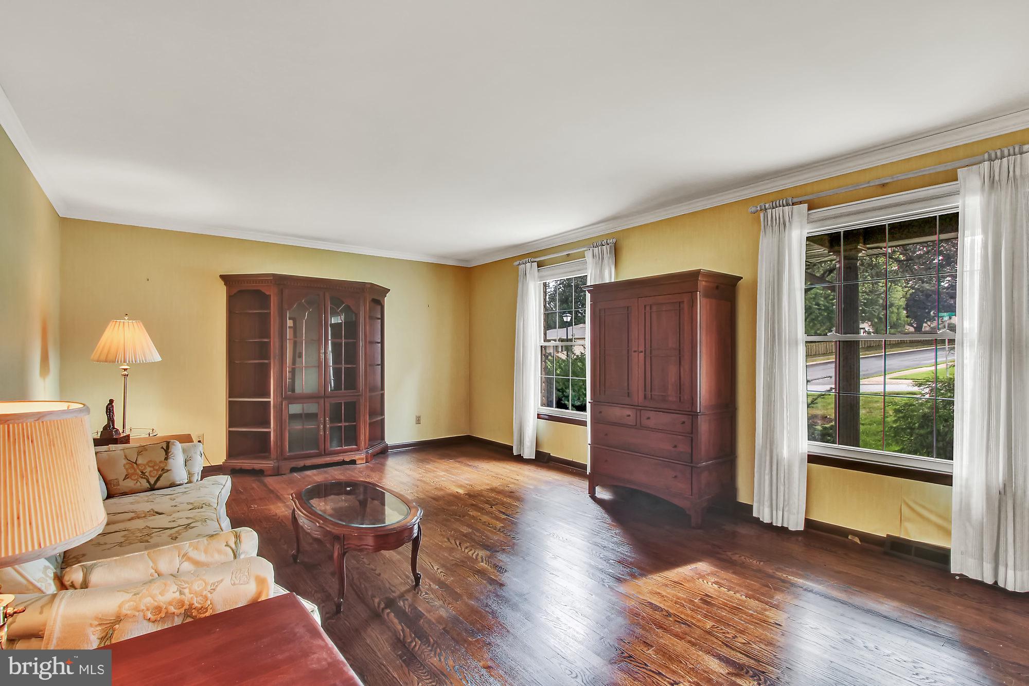 2835 Lehigh Road York, PA 17402 - Photo 6 of 28 Gallery Image 6