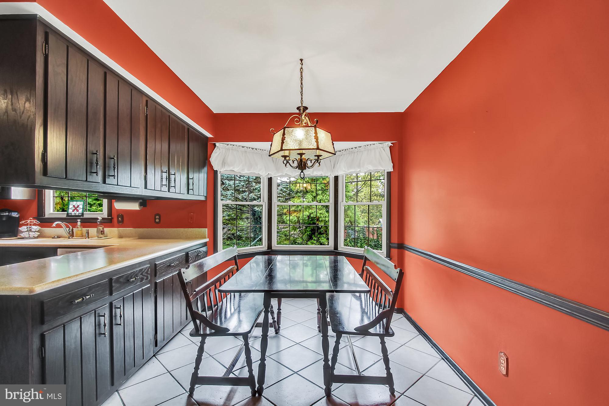 2835 Lehigh Road York, PA 17402 - Photo 8 of 28 Gallery Image 8