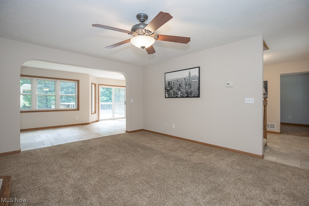 38055 Rogers Road Willoughby, OH 44094 - Photo 10 of 33 Gallery Image 10