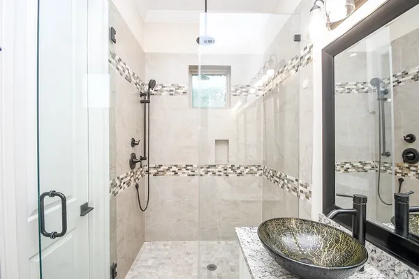 a bathroom with a bathtub