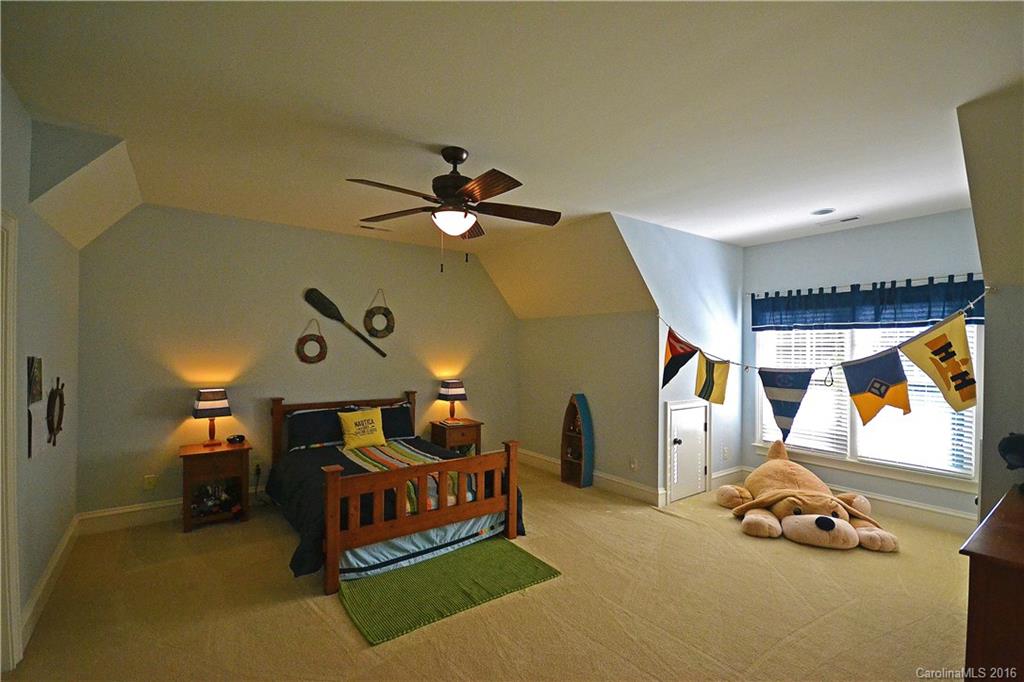 7137 Signer Road Charlotte, NC 28278 - Photo 12 of 24 Gallery Image 12