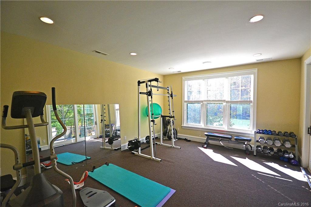 7137 Signer Road Charlotte, NC 28278 - Photo 18 of 24 Gallery Image 18
