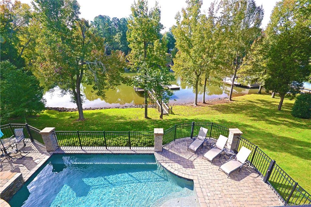 7137 Signer Road Charlotte, NC 28278 - Photo 23 of 24 Gallery Image 23