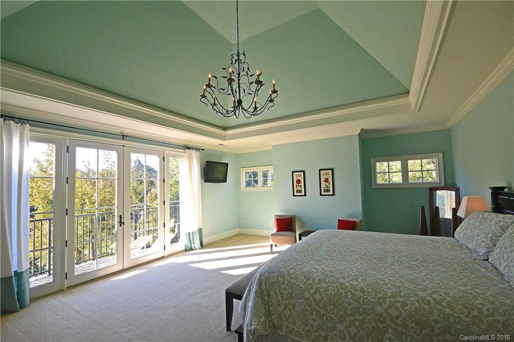 7137 Signer Road Charlotte, NC 28278 - Photo 10 of 24 Gallery Image 10