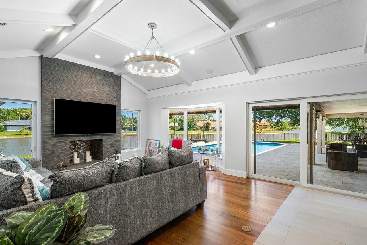 7619 Marbella Terrace Boca Raton, FL 33433 - Photo 13 of 67 tempImagecFEzga