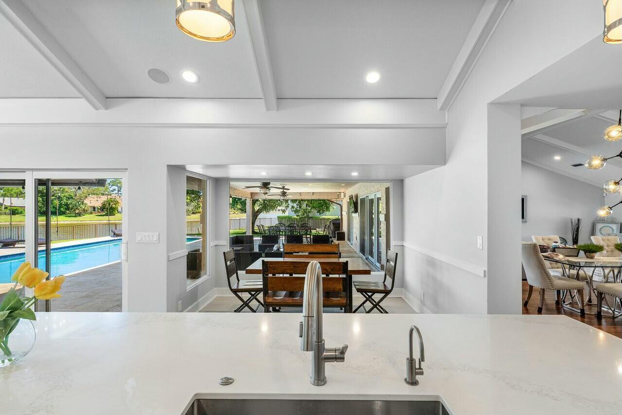 7619 Marbella Terrace Boca Raton, FL 33433 - Photo 19 of 67 tempImageAFLlQx