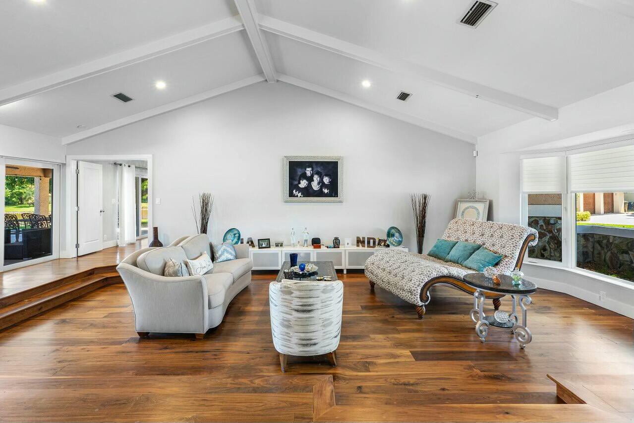 7619 Marbella Terrace Boca Raton, FL 33433 - Photo 5 of 67 tempImageNR12uT