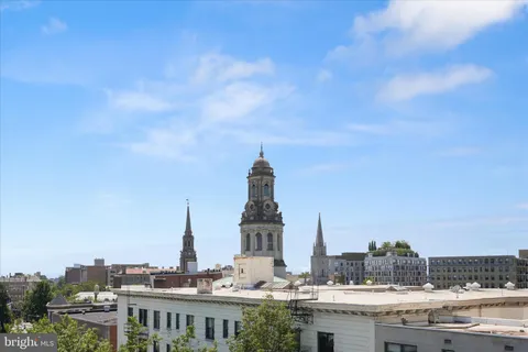 $824,900 | 3035 15th Street Northwest, Unit 401PH, Washington, DC 20009