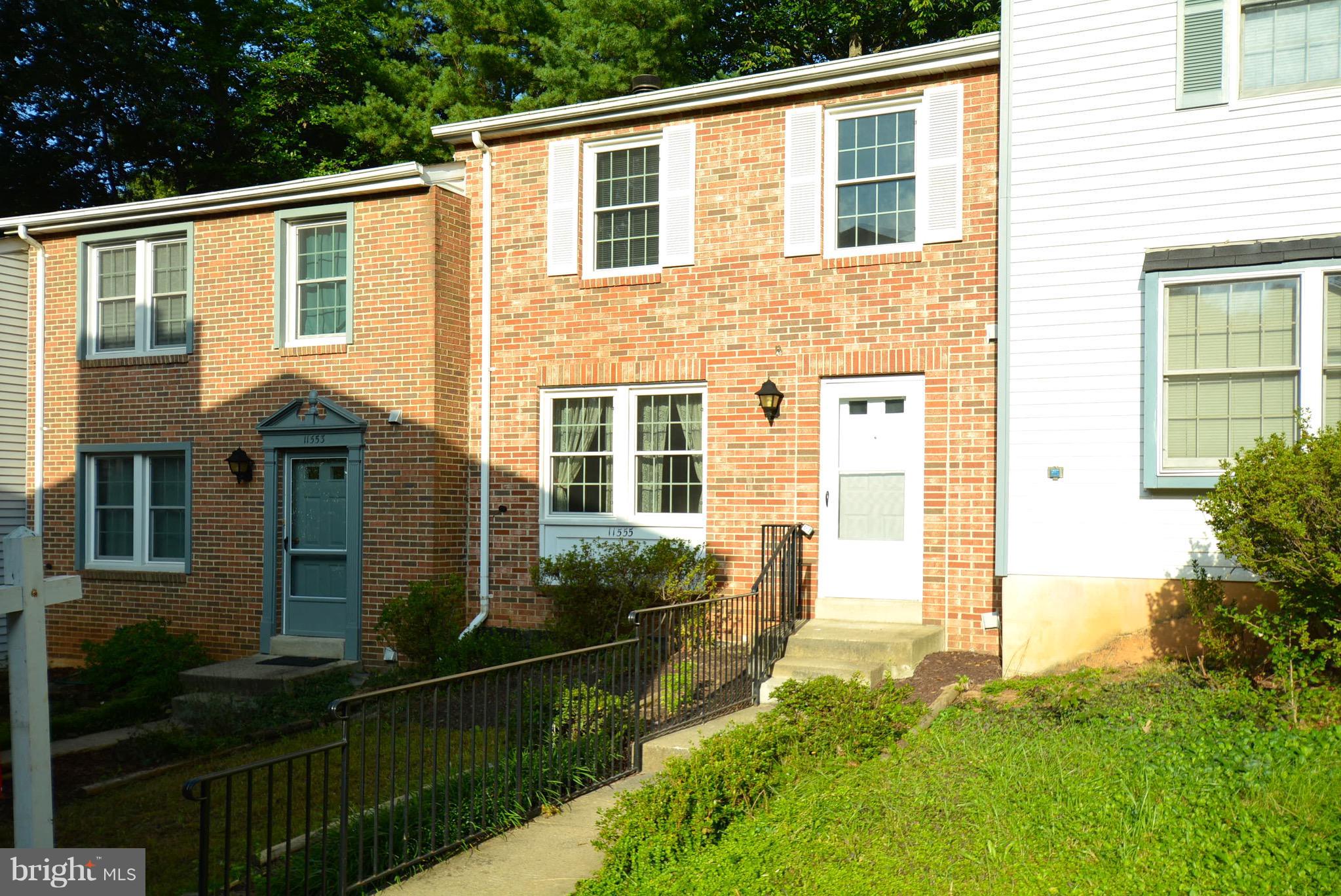 11555 Underoak Court Reston, VA 20191 - Photo 1 of 22 Exterior (General)