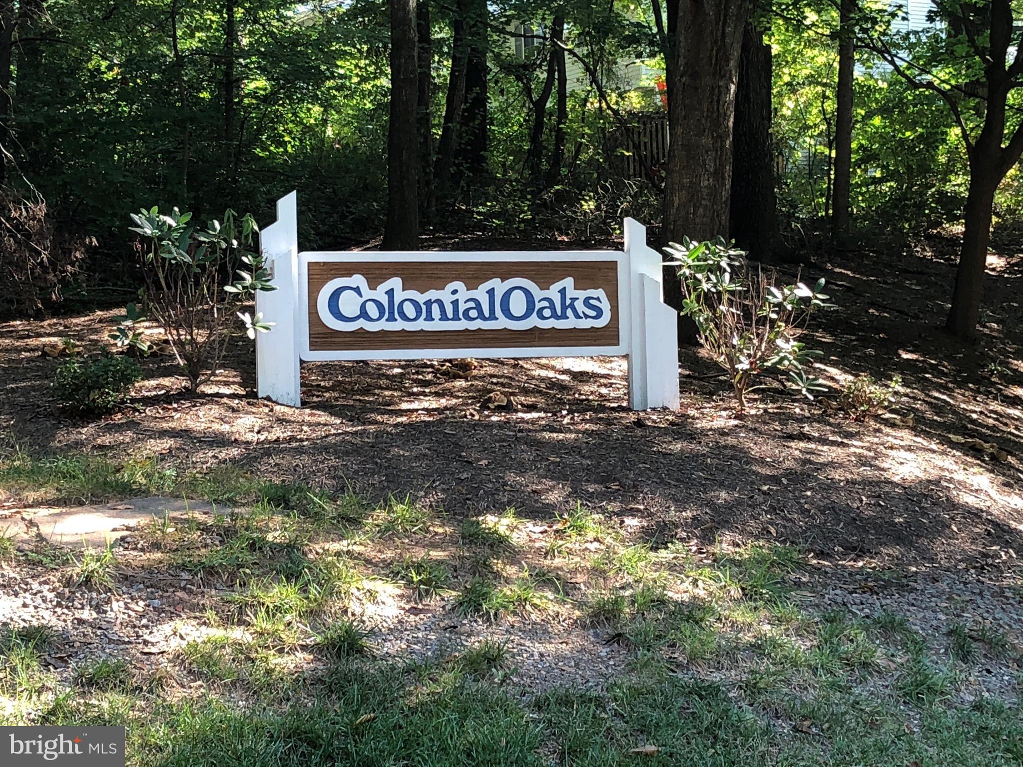 11555 Underoak Court Reston, VA 20191 - Photo 19 of 22 All this in sought after Colonial Oaks!