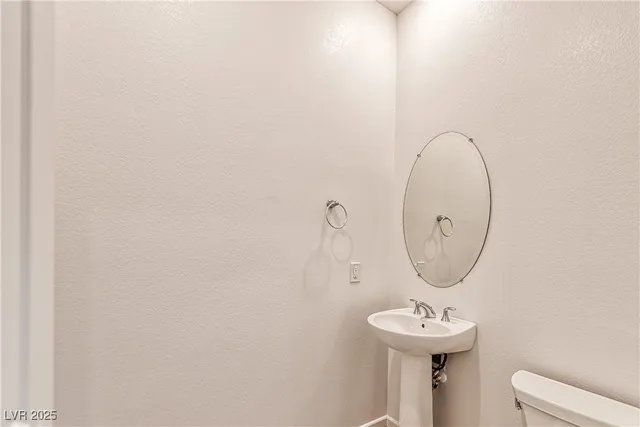 $600,000 | 643 Grey Saker Street, Las Vegas, NV 89138