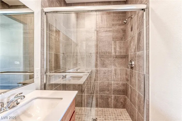 $600,000 | 643 Grey Saker Street, Las Vegas, NV 89138