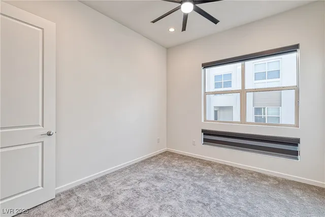 $600,000 | 643 Grey Saker Street, Las Vegas, NV 89138