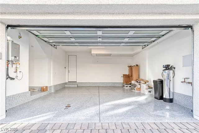 $600,000 | 643 Grey Saker Street, Las Vegas, NV 89138