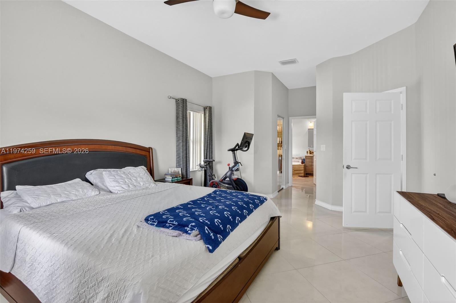 4301 Diamond Row Weston, FL 33331 - Photo 23 of 47