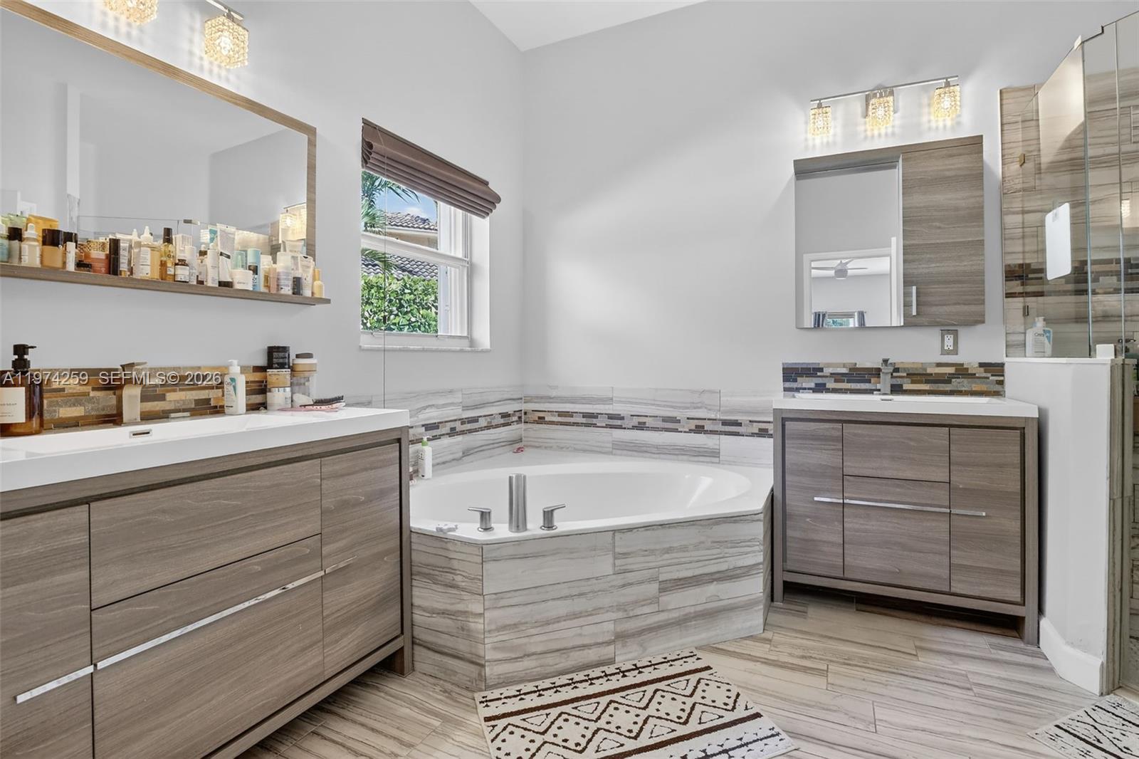 4301 Diamond Row Weston, FL 33331 - Photo 25 of 47