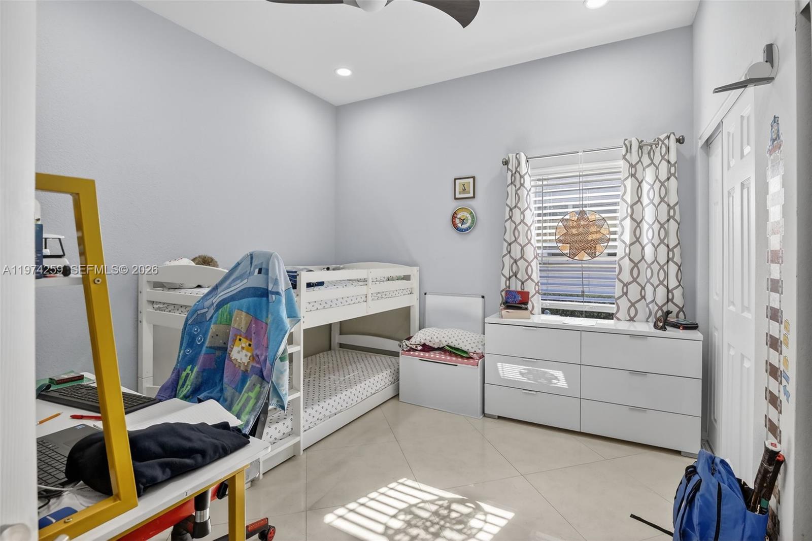 4301 Diamond Row Weston, FL 33331 - Photo 27 of 47