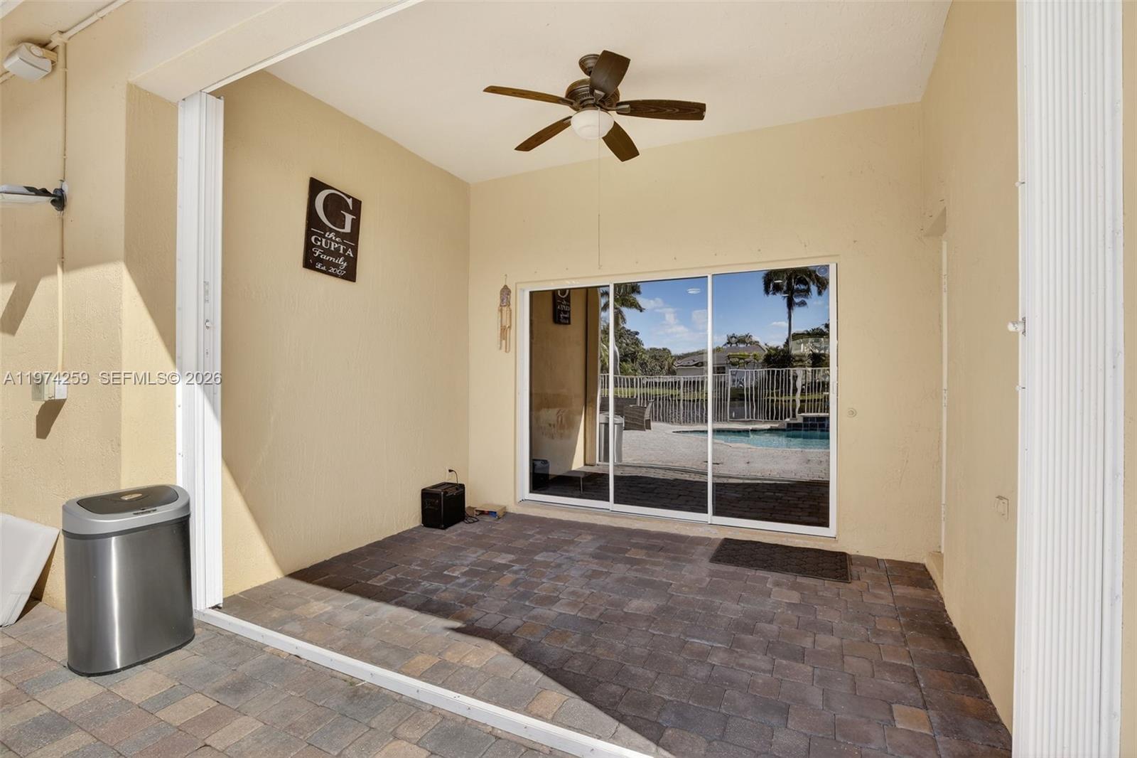 4301 Diamond Row Weston, FL 33331 - Photo 38 of 47
